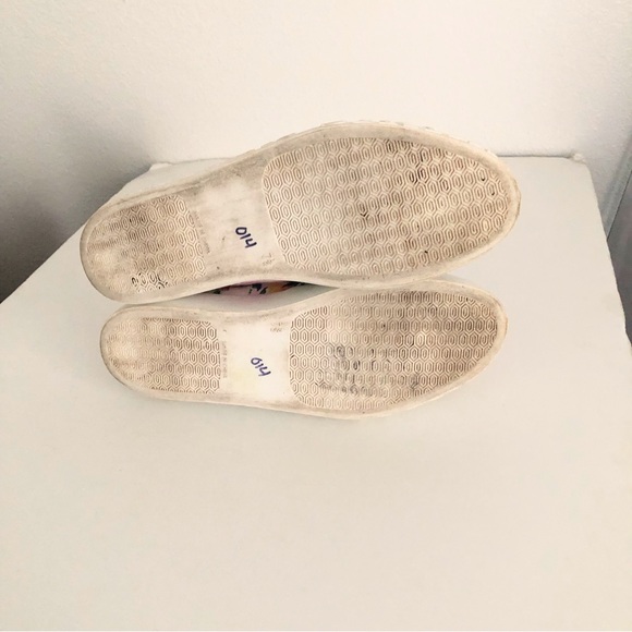 Sz 7 1/2 M Christian Soriano Tennis Shoes - Picture 8 of 10